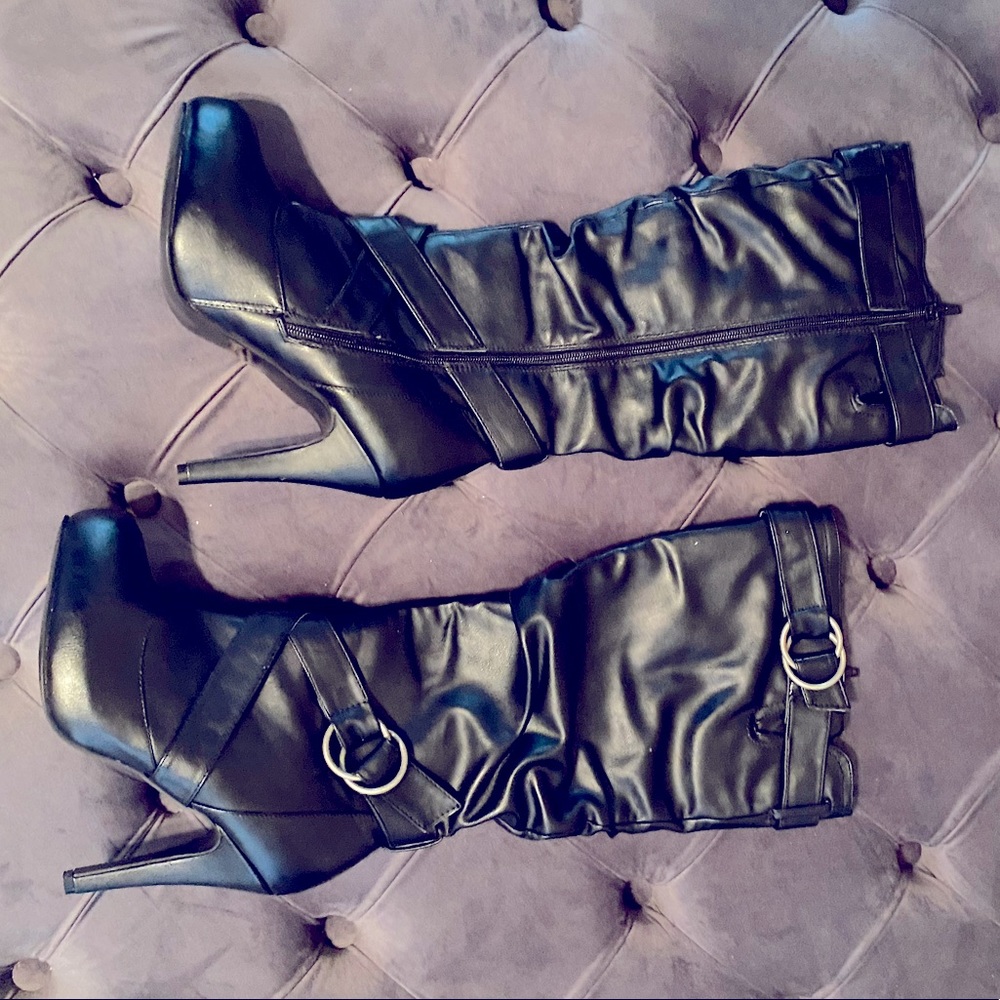 Charlotte Russe Black Knee boots
